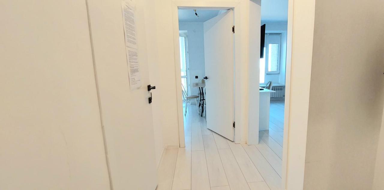 Аэропорт 10 Минут Apartment Astana Ngoại thất bức ảnh
